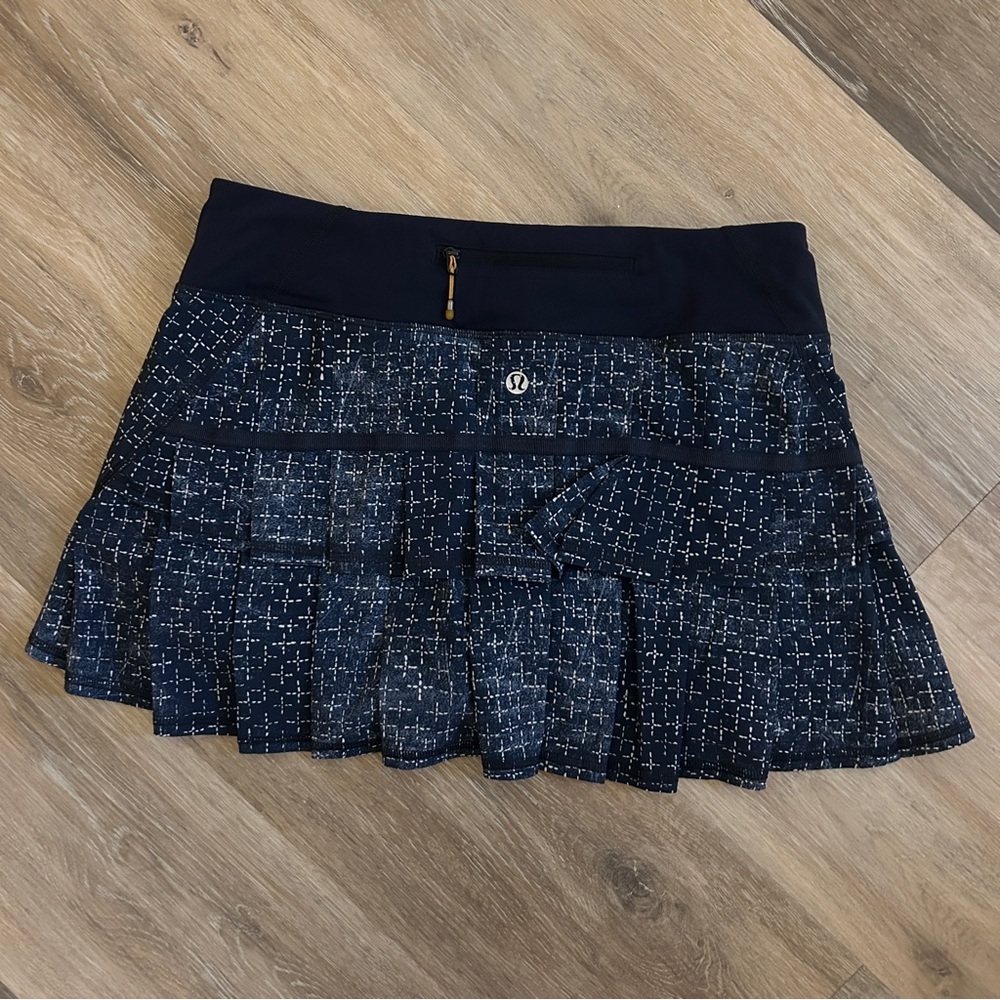 Lululemon Blue Patterned Pace Setter Skort - image 3